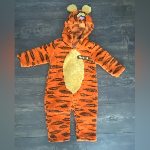 Tigger Disney Baby outfit, size 18month - Picture 1 of 3